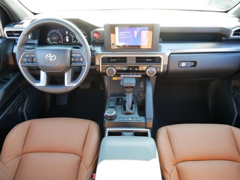 Certified 2025 Toyota 4Runner TRD Off-Road image 11