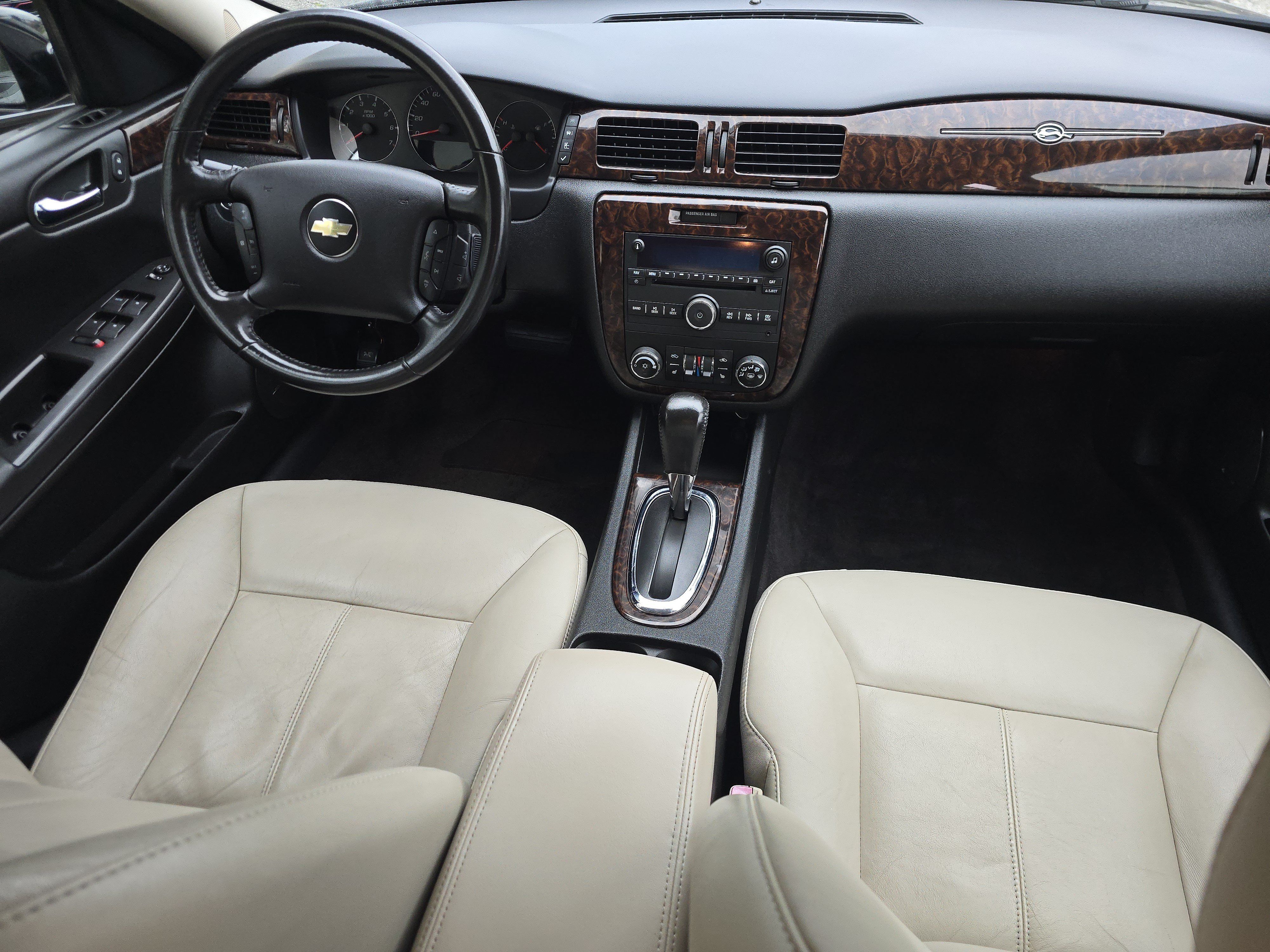 Used 2014 Chevrolet Impala LTZ FWD image 18