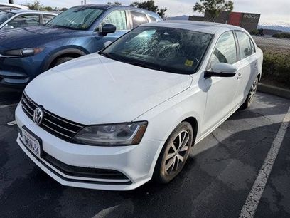 Used 2017 Volkswagen Jetta SE