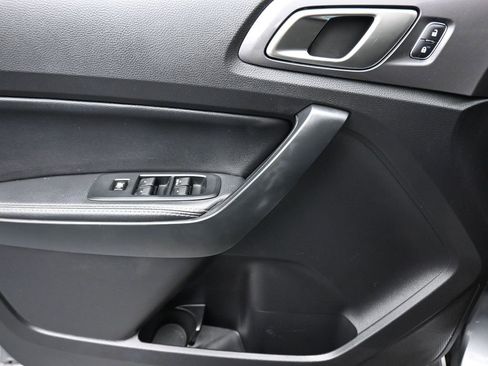 Used 2021 Ford Ranger Lariat w/ Equipment Group 501A High image 10