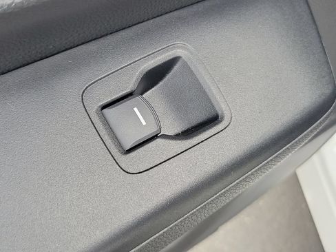 Certified 2025 Honda CR-V Sport image 17