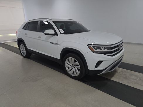 Used 2021 Volkswagen Atlas Cross Sport SE w/ Panoramic Sunroof Package AWD/4WD image 4