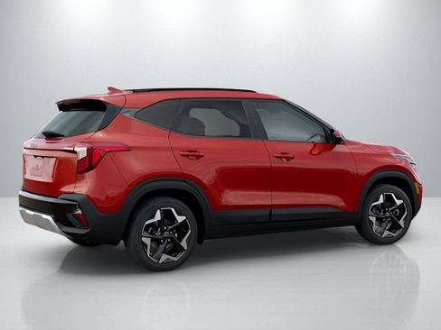 Used 2025 Kia Seltos S FWD image 6