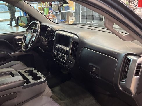 Used 2017 Chevrolet Silverado 1500 LT w/ LPO, Black Pack image 27