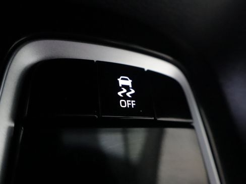 Used 2024 Toyota Corolla LE FWD image 16