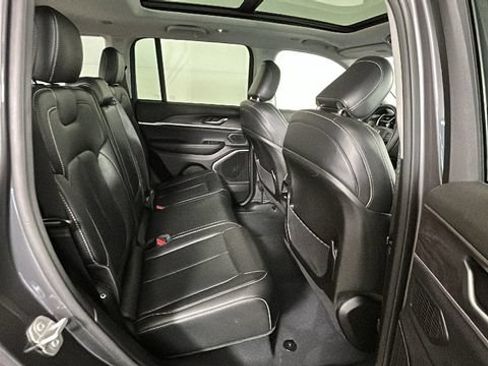 Used 2022 Jeep Grand Cherokee Limited 4xe AWD/4WD image 29