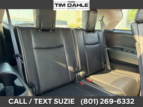 Used 2017 INFINITI QX60 Luxe w/ Premium Plus Package AWD/4WD image 18