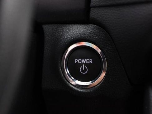 Certified 2025 Toyota RAV4 XLE image 15