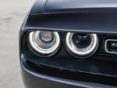 Used 2023 Dodge Challenger SXT image 15