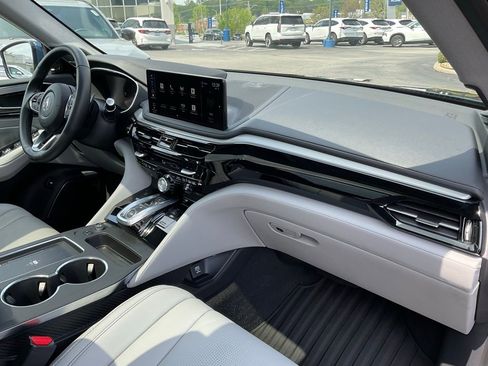Certified 2025 Acura MDX w/ Technology Package image 21