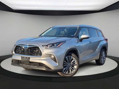 Used 2021 Toyota Highlander Platinum