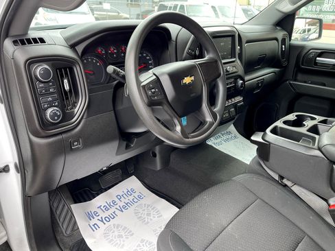Used 2021 Chevrolet Silverado 1500 Custom image 24