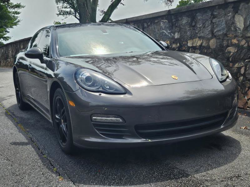 Used 2013 Porsche Panamera S RWD image 10