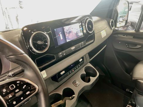 Used 2022 Mercedes-Benz Sprinter 3500 w/ Parking Package image 22