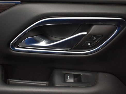 Used 2023 Chevrolet Tahoe LT image 14