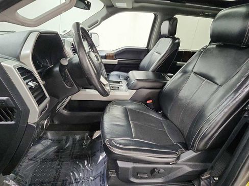 Used 2019 Ford F150 Lariat w/ Equipment Group 502A Luxury image 13