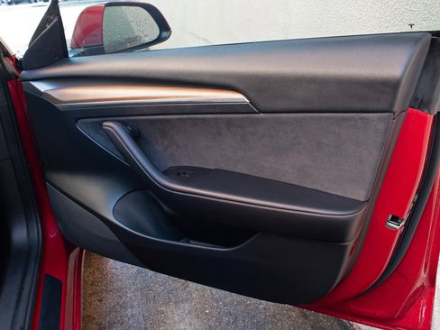 Used 2022 Tesla Model 3 Long Range image 27