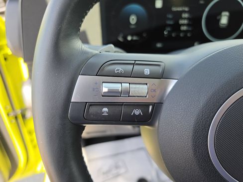 Used 2026 Hyundai Kona SEL Premium FWD image 29