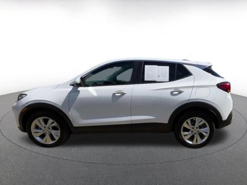Used 2025 Buick Encore GX Preferred FWD image 9