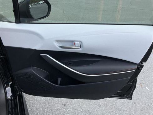 Certified 2023 Toyota Corolla SE image 29