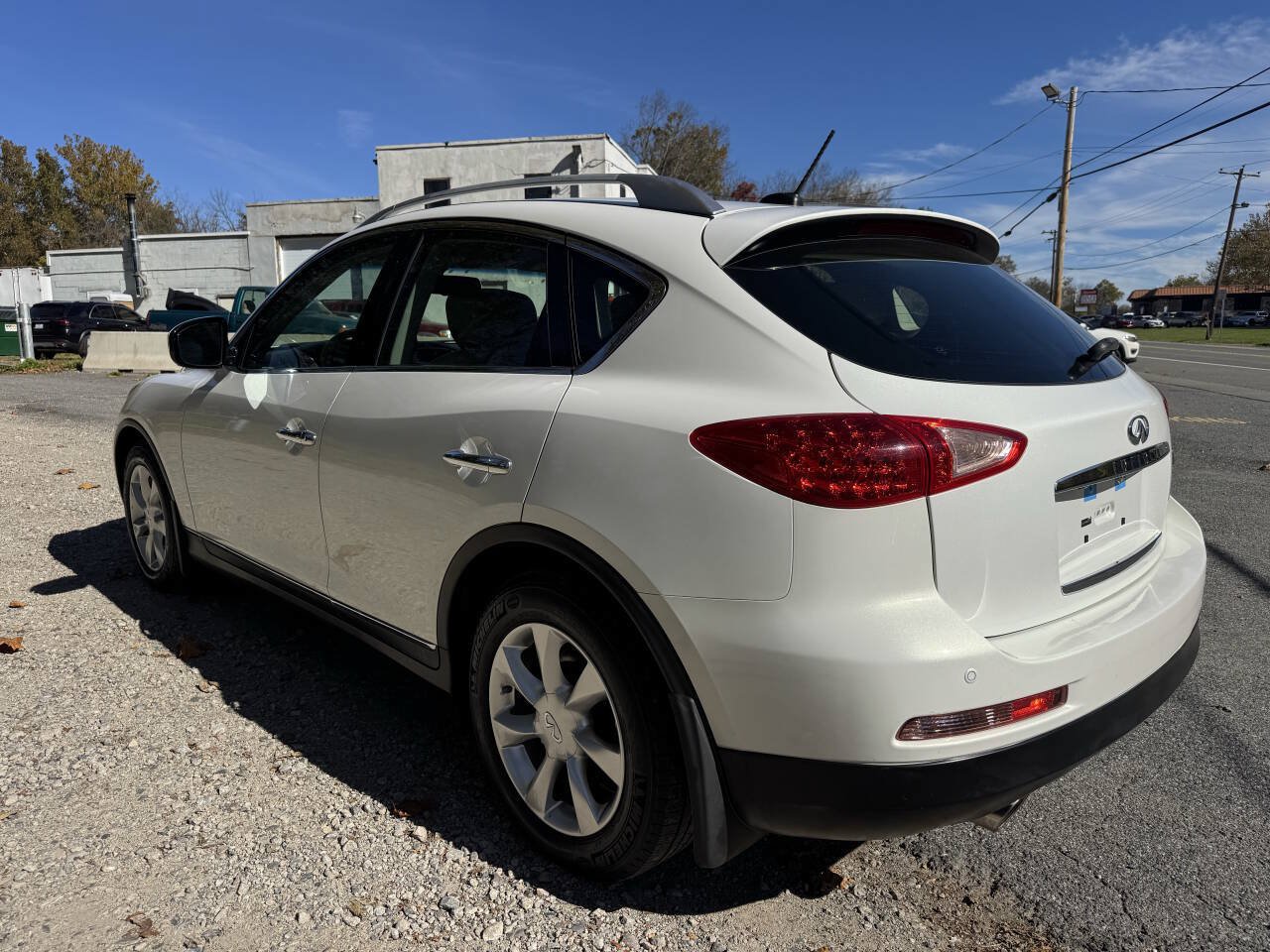 Used 2010 INFINITI EX35 Journey AWD/4WD image 11