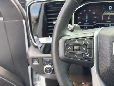 Used 2024 GMC Sierra 1500 Elevation w/ Elevation Premium Package AWD/4WD image 35