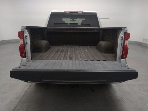Used 2021 Chevrolet Silverado 1500 LT image 29