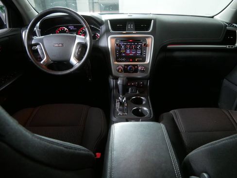 Used 2015 GMC Acadia SLE AWD/4WD image 18