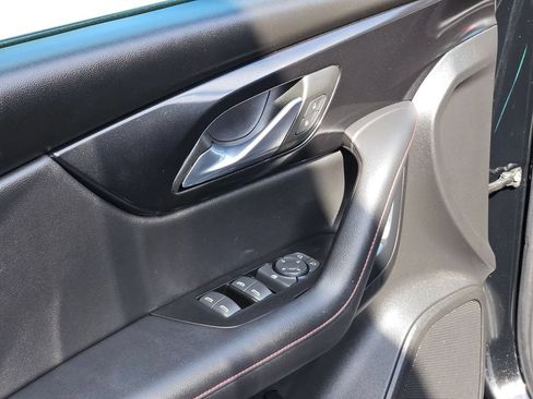 Used 2025 Chevrolet Blazer RS FWD image 15