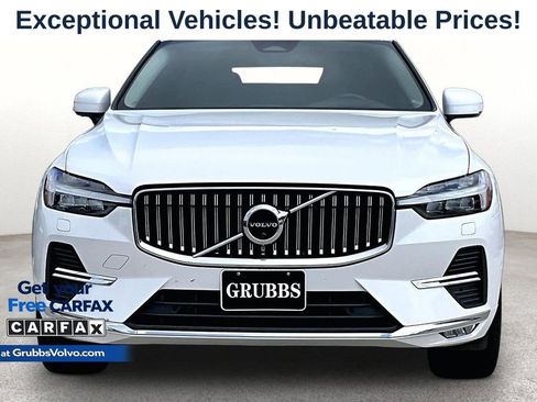 Used 2022 Volvo XC60 B5 Inscription w/ Advanced Package AWD/4WD image 3