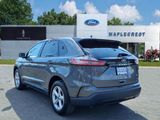 Certified 2022 Ford Edge SE image 3