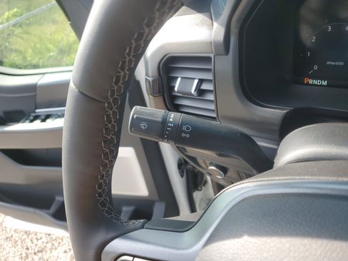 New 2025 Ford F150 Lariat w/ Equipment Group 502A High image 20