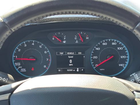 Used 2020 Chevrolet Traverse LT FWD image 14