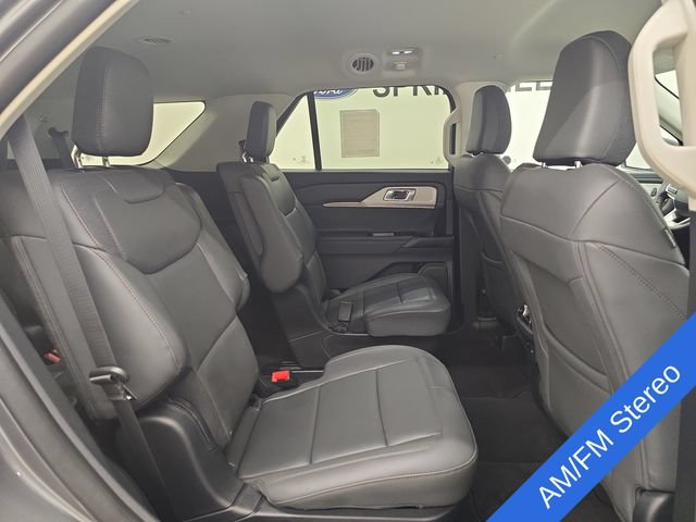 New 2026 Ford Explorer Active w/ Active Comfort Package AWD/4WD image 13