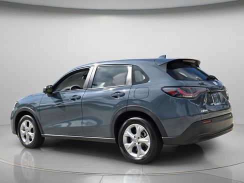 Certified 2025 Honda HR-V LX image 8