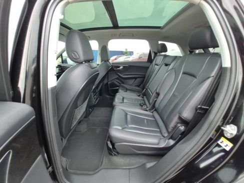 Used 2021 Audi Q7 3.0T Premium Plus AWD/4WD image 11