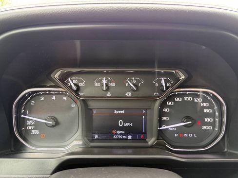 Used 2019 GMC Sierra 1500 SLT w/ SLT Premium Plus Package AWD/4WD image 24