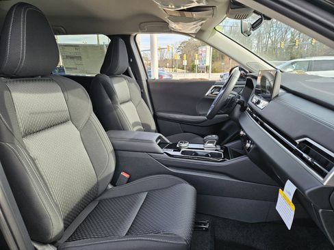 New 2026 Mitsubishi Outlander ES image 12
