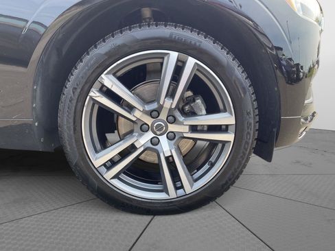 Used 2020 Volvo XC60 T5 Momentum AWD/4WD image 25