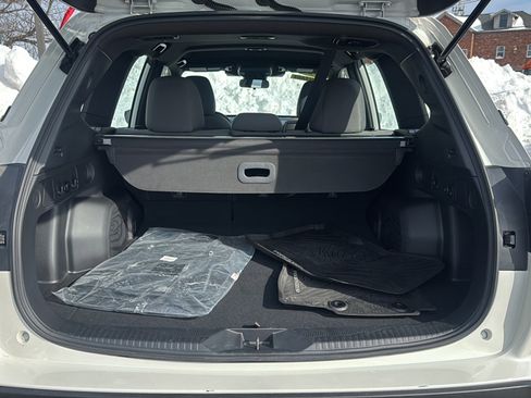 Used 2025 Subaru Forester image 21