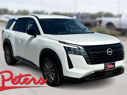 Used 2026 Nissan Pathfinder S