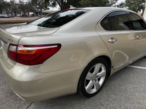 Used 2012 Lexus LS 460 image 10