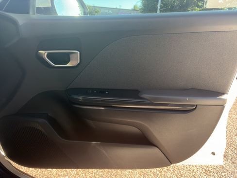 Used 2025 Kia K4 EX FWD image 22