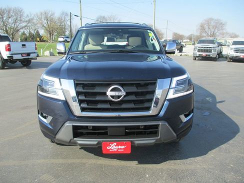Used 2022 Nissan Armada Platinum w/ Captain's Chairs Package image 13