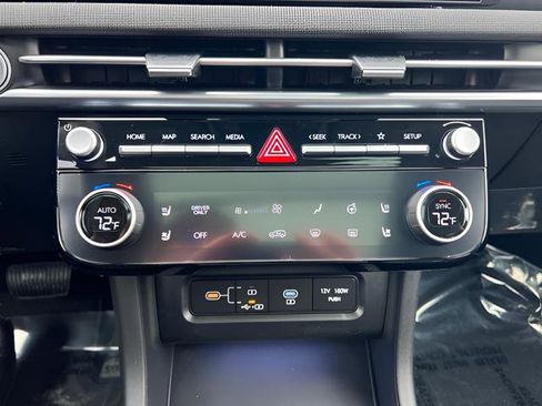 New 2026 Hyundai Tucson Limited image 16