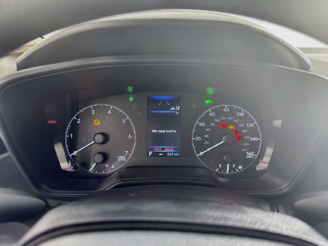 Used 2023 Toyota Corolla LE FWD image 16