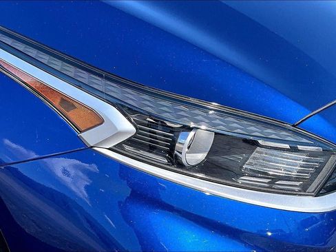 Used 2023 Kia Forte LXS FWD image 25