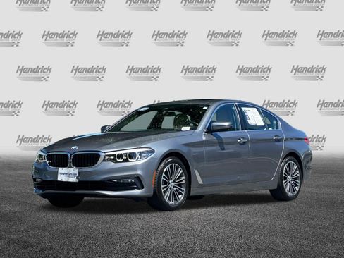 Used 2017 BMW 530i RWD image 9