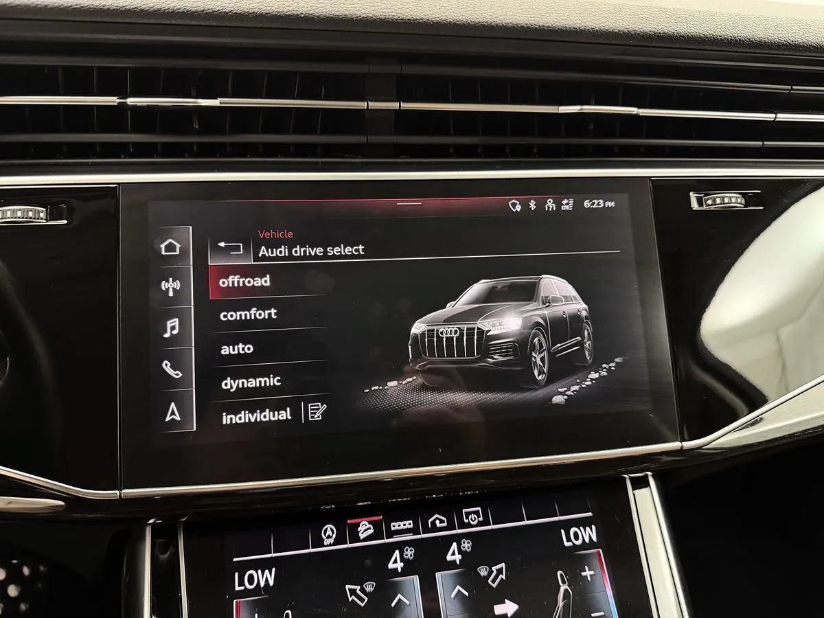 Used 2021 Audi Q7 3.0T Premium Plus w/ Executive Package AWD/4WD image 32