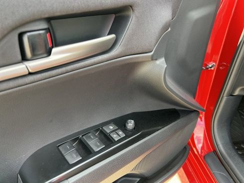 Used 2025 Toyota Camry LE w/ Convenience Package image 24